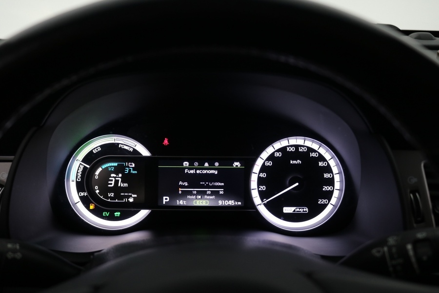 Kia Niro plug-in vaihtoauto