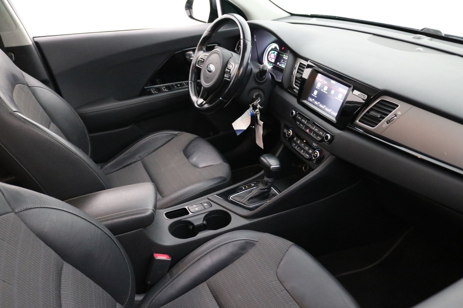 Kia Niro plug-in vaihtoauto