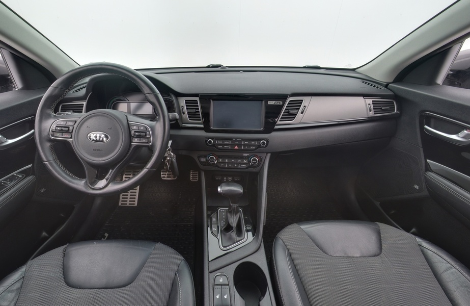 Kia Niro plug-in vaihtoauto