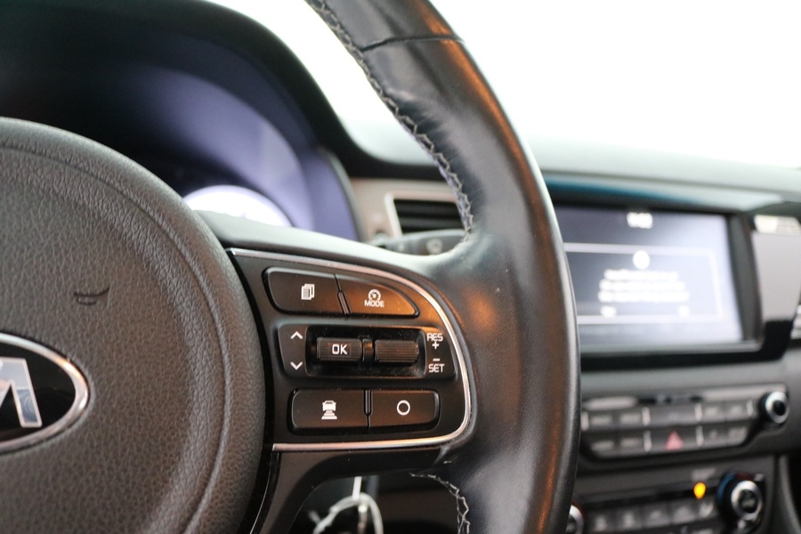 Kia Niro plug-in vaihtoauto