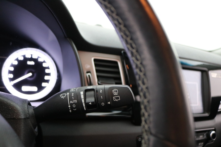 Kia Niro plug-in vaihtoauto