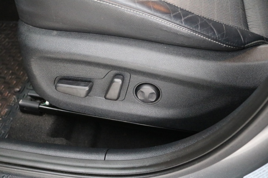 Kia Niro plug-in vaihtoauto