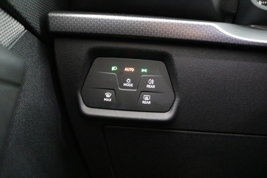 SEAT Leon vaihtoauto