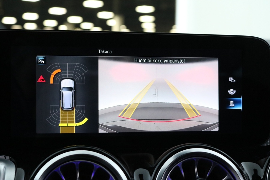 Mercedes-Benz EQB vaihtoauto