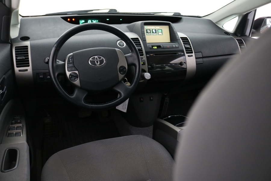 Toyota Prius vaihtoauto