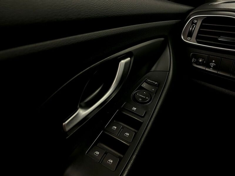 Hyundai i30 Wagon vaihtoauto