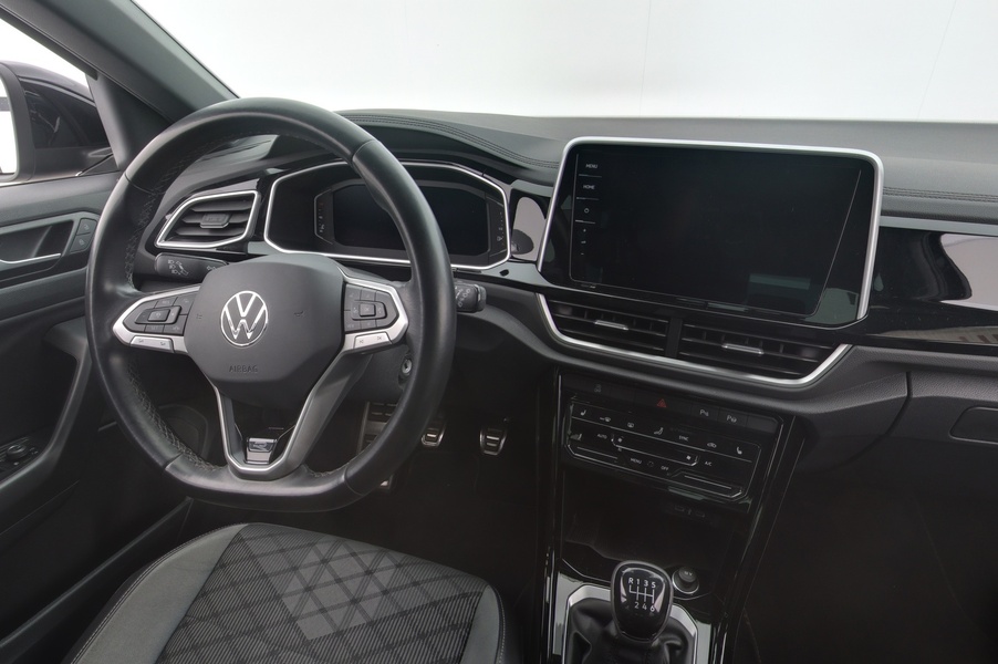 Volkswagen T-Roc vaihtoauto