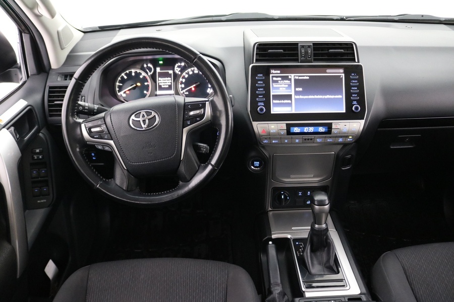 Toyota Land Cruiser vaihtoauto