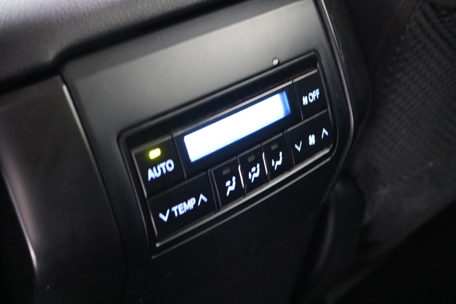 Toyota Land Cruiser vaihtoauto