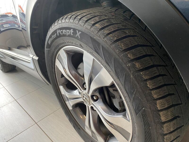 Honda CR-V vaihtoauto