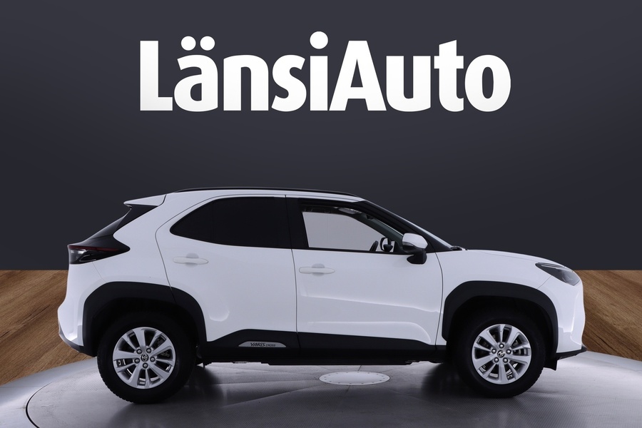 Toyota Yaris Cross vaihtoauto