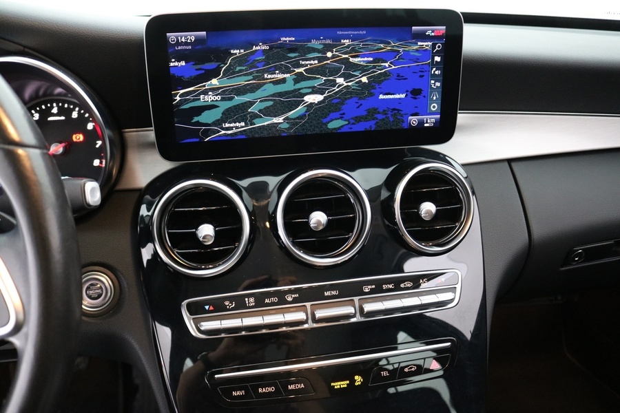 Mercedes-Benz C vaihtoauto