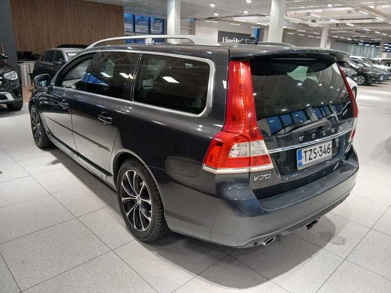 Volvo V70 vaihtoauto