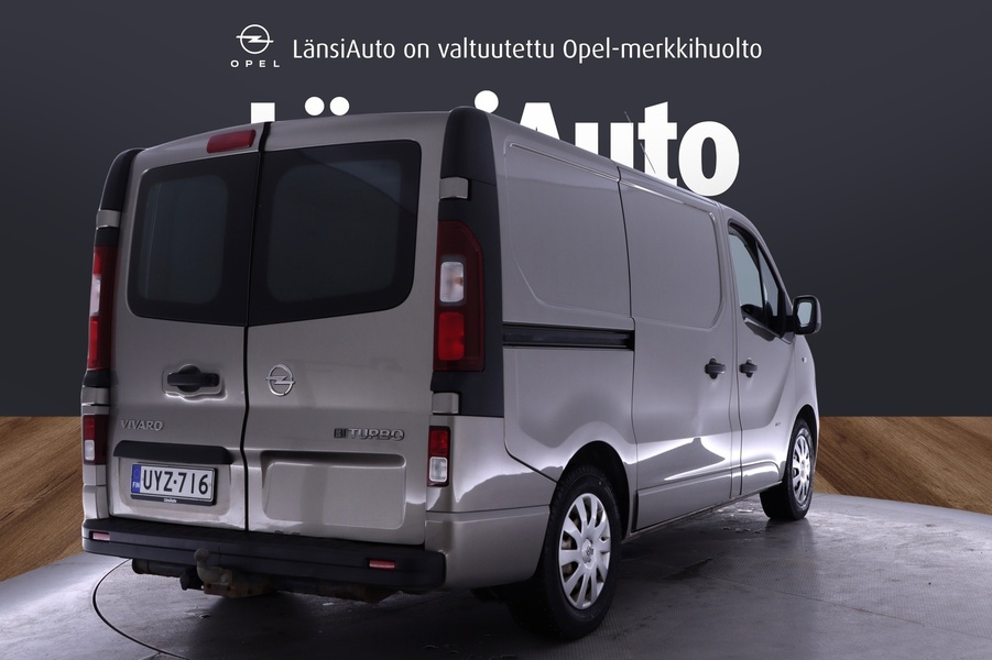 Opel Vivaro vaihtoauto