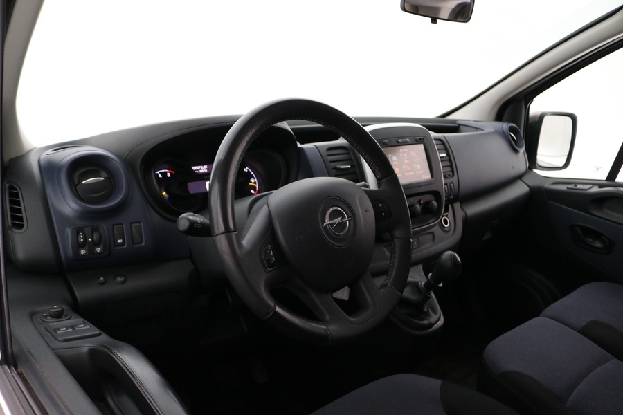 Opel Vivaro vaihtoauto