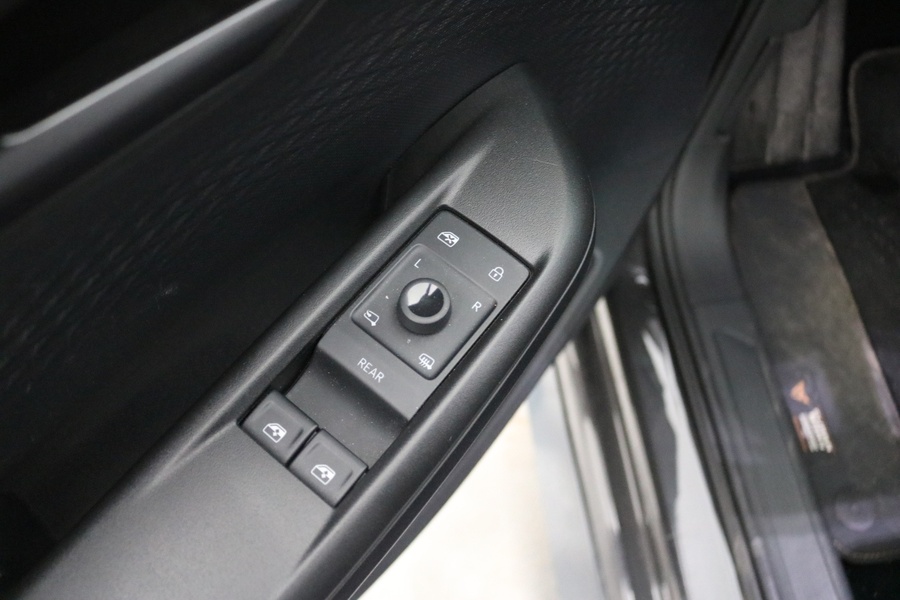 Cupra Born vaihtoauto