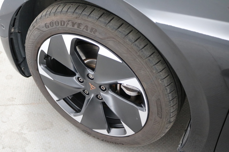 Cupra Born vaihtoauto