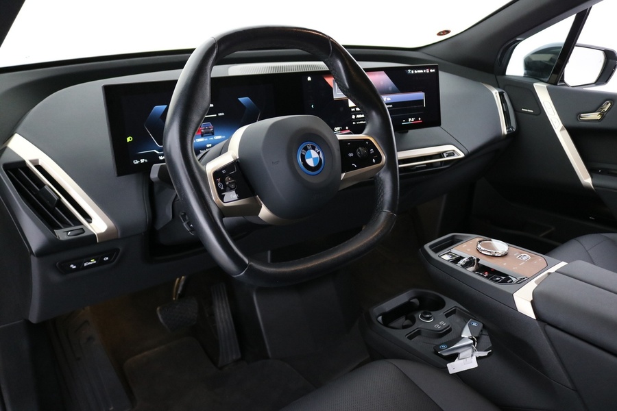BMW iX vaihtoauto