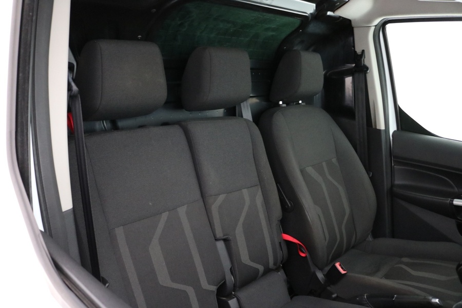 Ford Transit Connect vaihtoauto