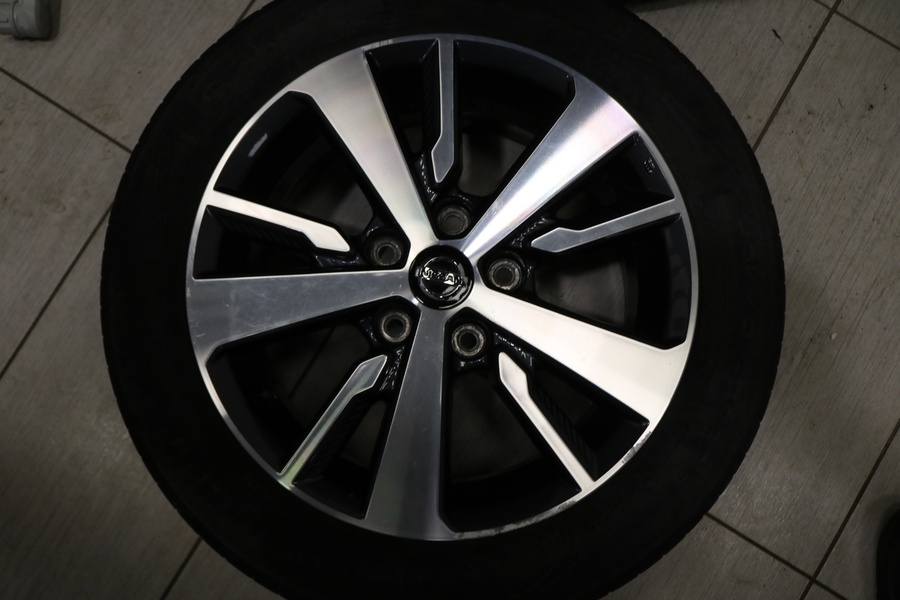 Nissan Leaf vaihtoauto