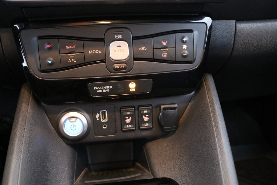 Nissan Leaf vaihtoauto