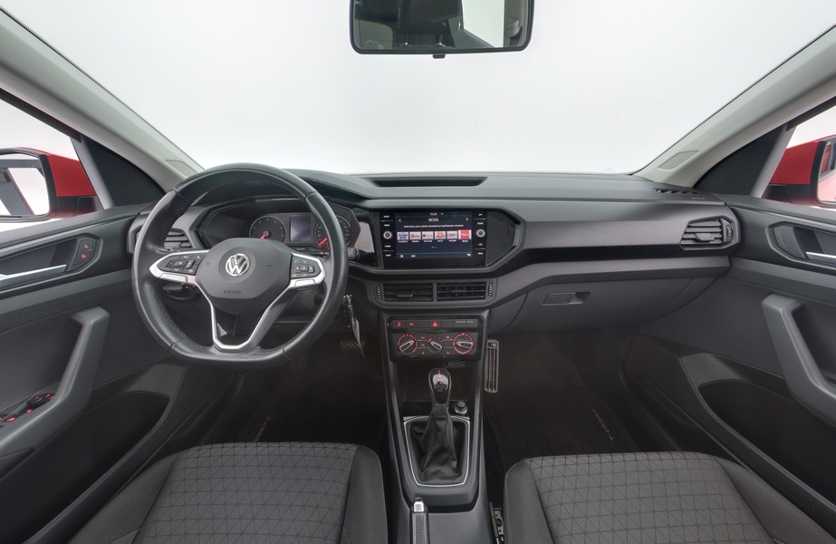 Volkswagen T-Cross vaihtoauto