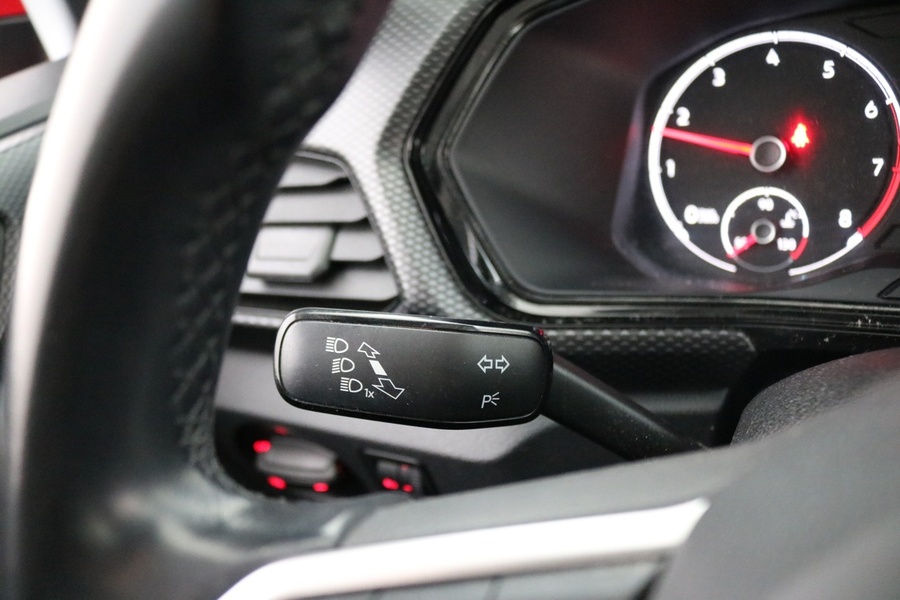 Volkswagen T-Cross vaihtoauto