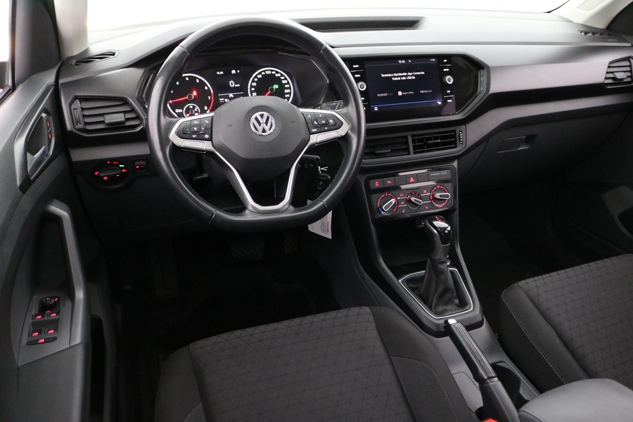 Volkswagen T-Cross vaihtoauto