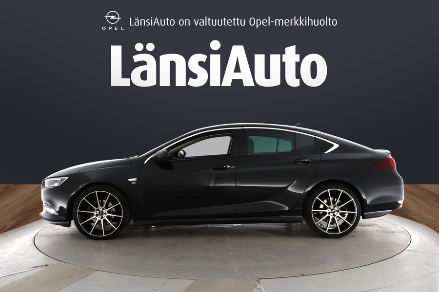 Opel Insignia vaihtoauto