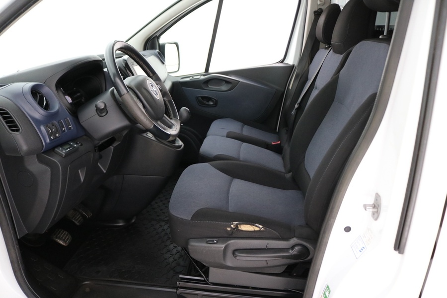 Opel Vivaro vaihtoauto