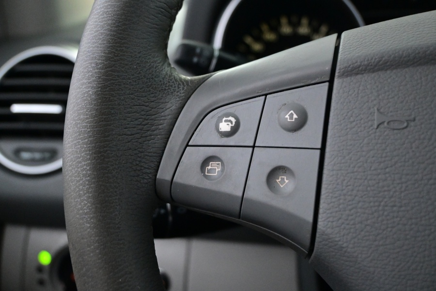 Mercedes-Benz ML vaihtoauto