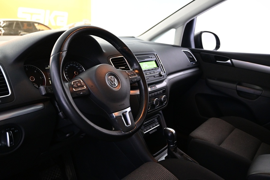 Volkswagen Sharan vaihtoauto
