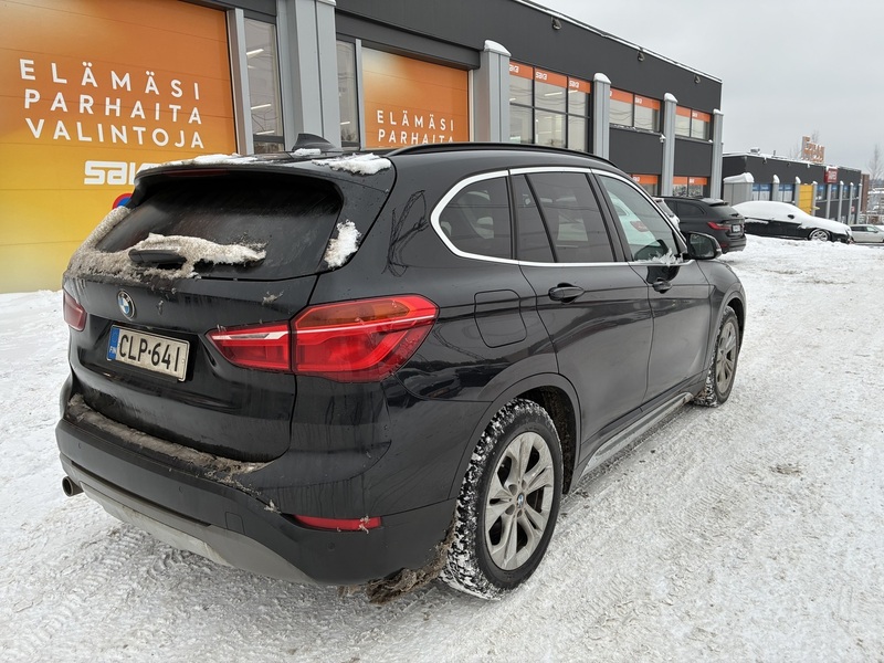 BMW X1 vaihtoauto