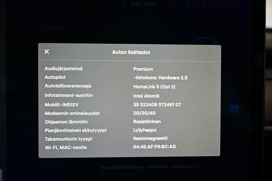 Tesla Model 3 vaihtoauto