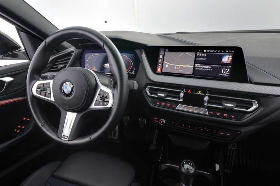BMW 218 vaihtoauto