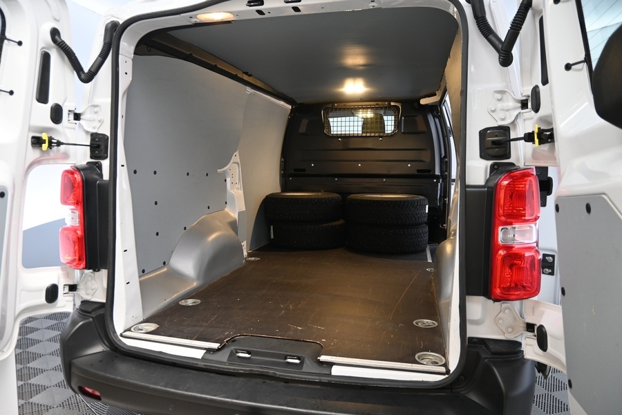 Toyota Proace vaihtoauto