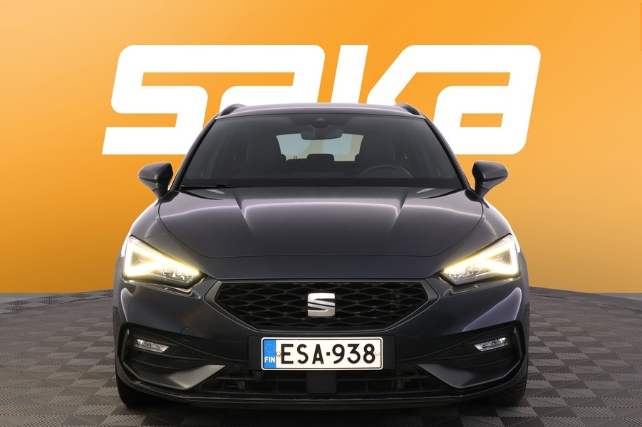 SEAT Leon Sportstourer vaihtoauto