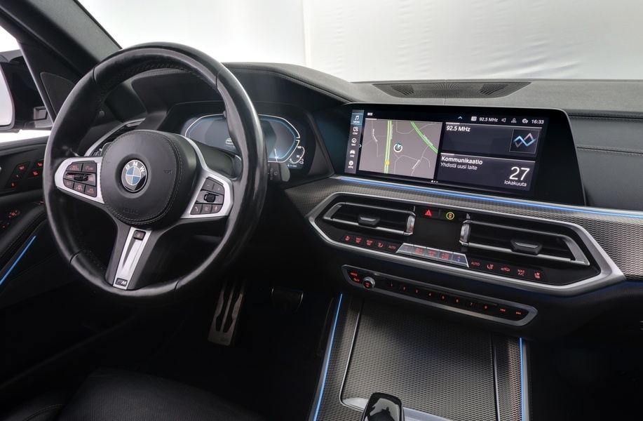 BMW X5 vaihtoauto
