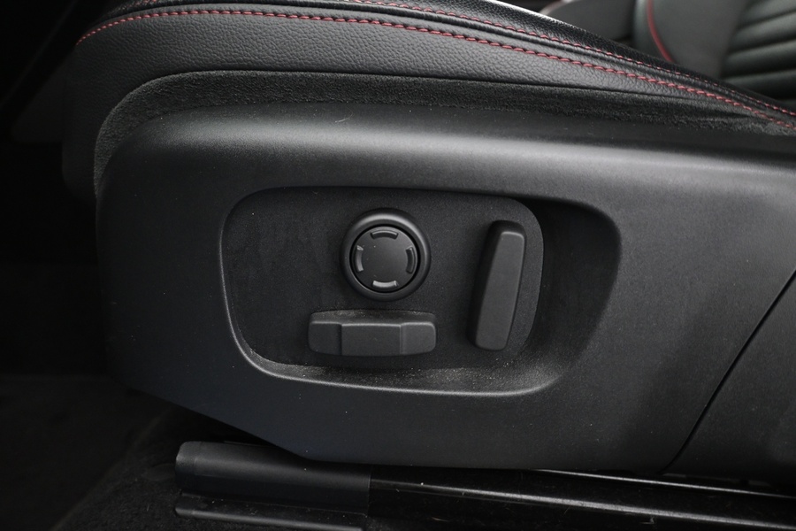 Land Rover Discovery vaihtoauto