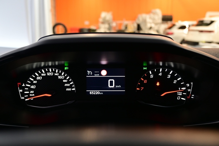 Peugeot 208 vaihtoauto