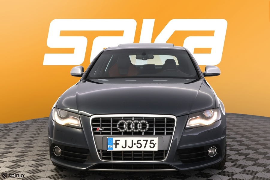 Audi S4 vaihtoauto