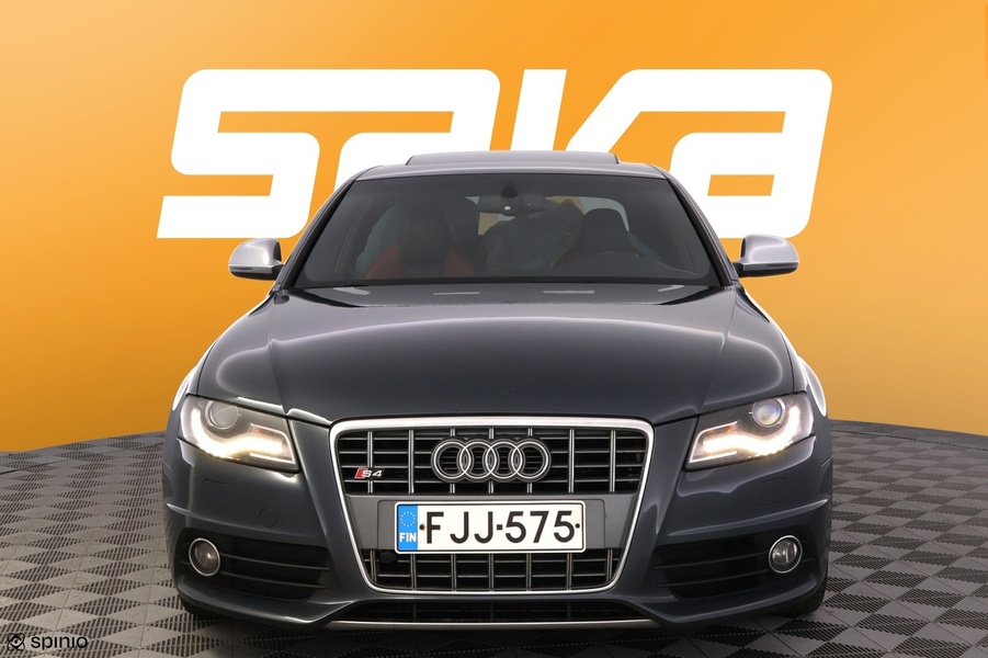 Audi S4 vaihtoauto