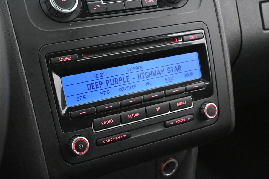 Volkswagen Touran vaihtoauto