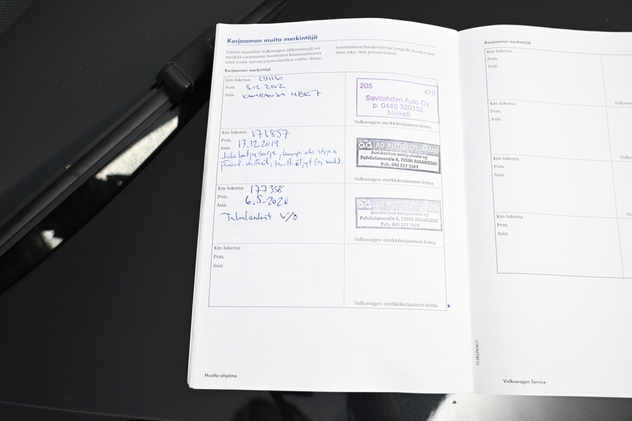 Volkswagen Touran vaihtoauto