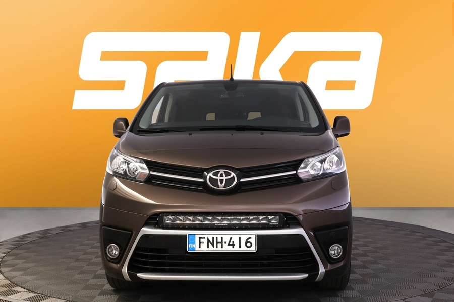 Toyota Proace Verso vaihtoauto