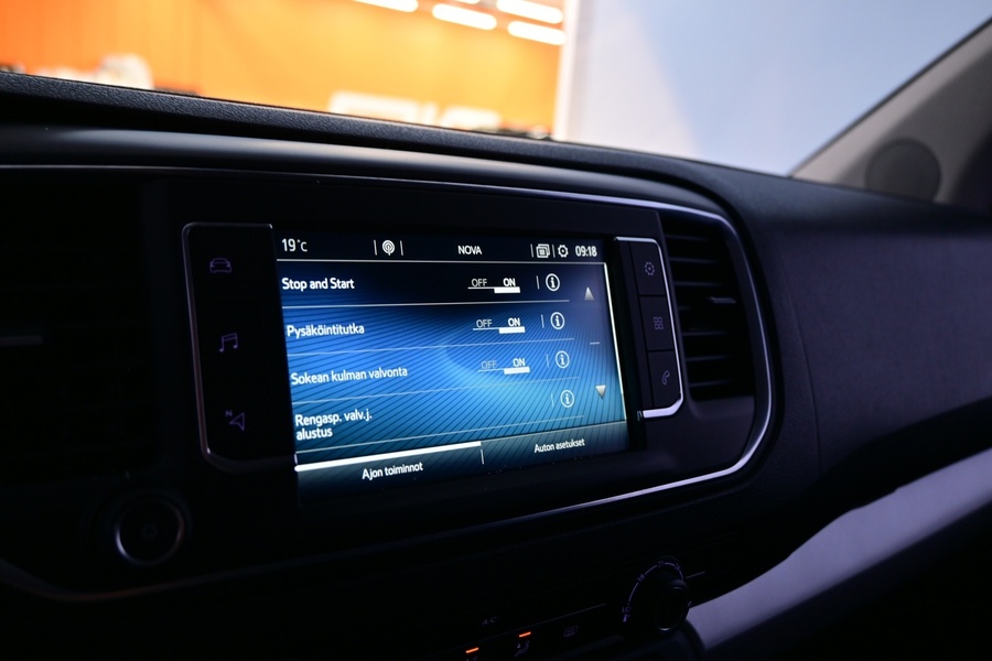 Toyota Proace Verso vaihtoauto