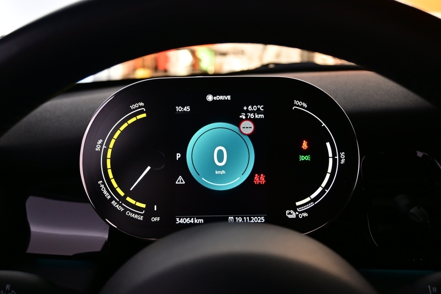 Mini Cooper vaihtoauto