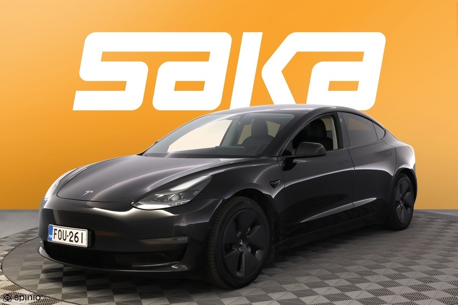 Tesla Model 3 vaihtoauto
