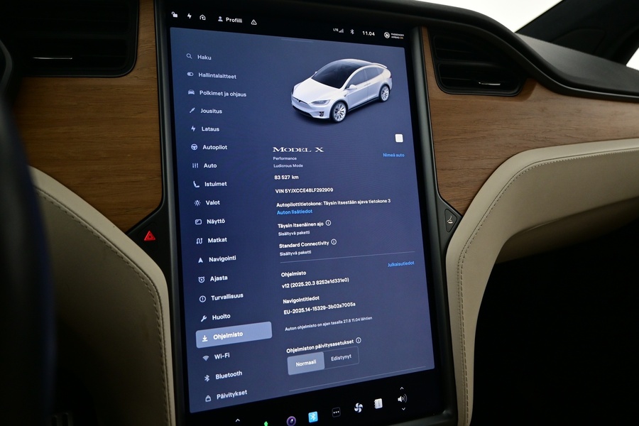 Tesla Model X vaihtoauto