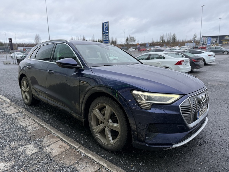 Audi e-tron vaihtoauto
